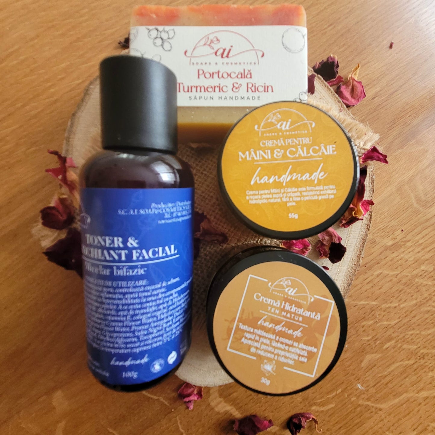 Set ANTIRID ANTIACNEIC si HIDRATANT cu sapun BONUS
97,00 lei